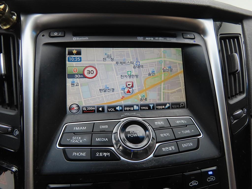 HYUNDAI Sonata - Vista 10