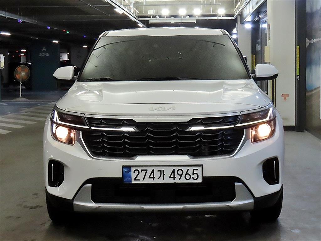 KIA Seltos - Vista 2