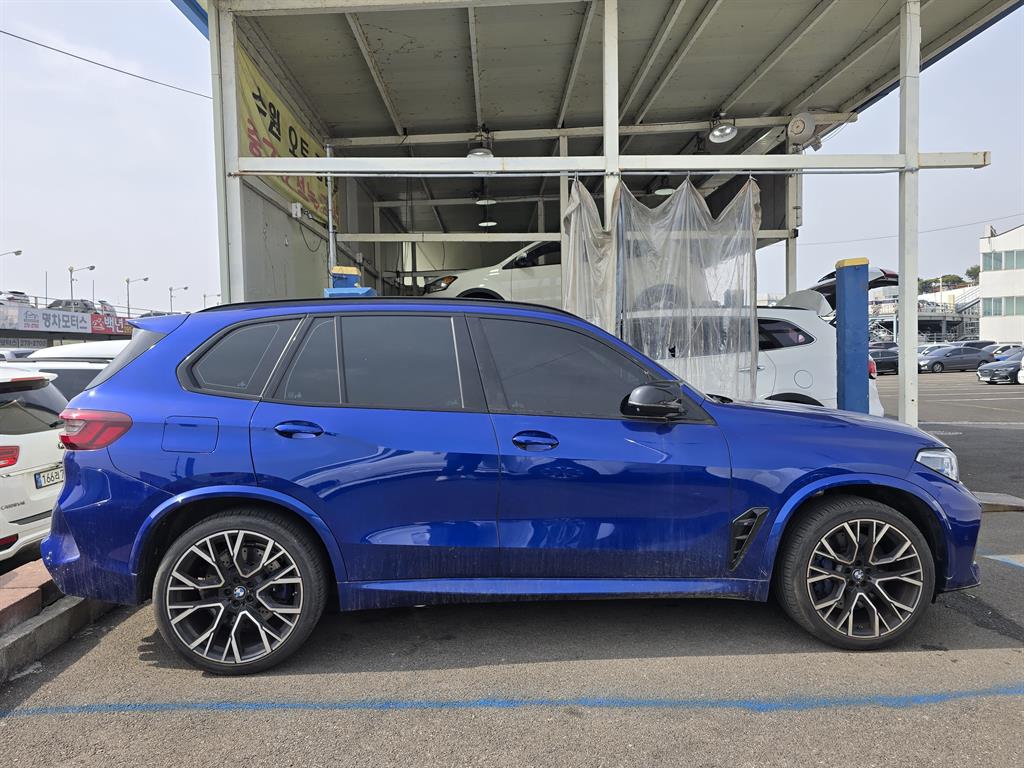 BMW X5M - Vista 2