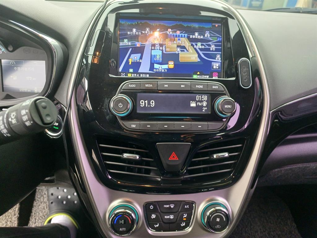 Chevrolet Spark - Vista 10