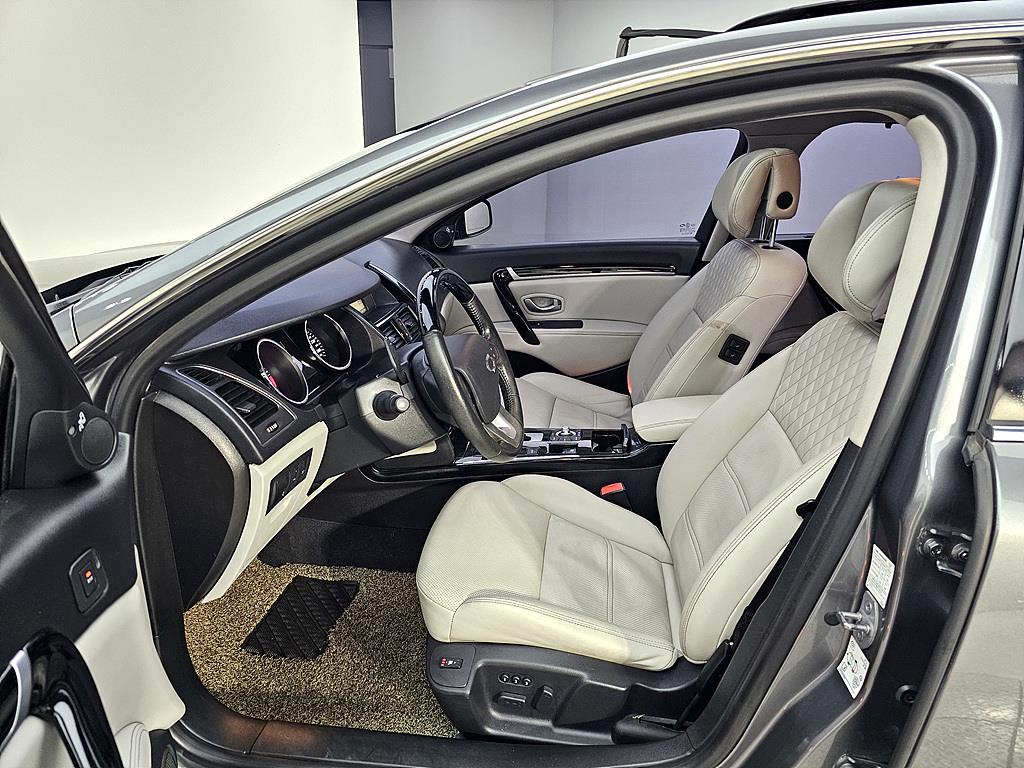 SAMSUNG SM7 - Vista 8