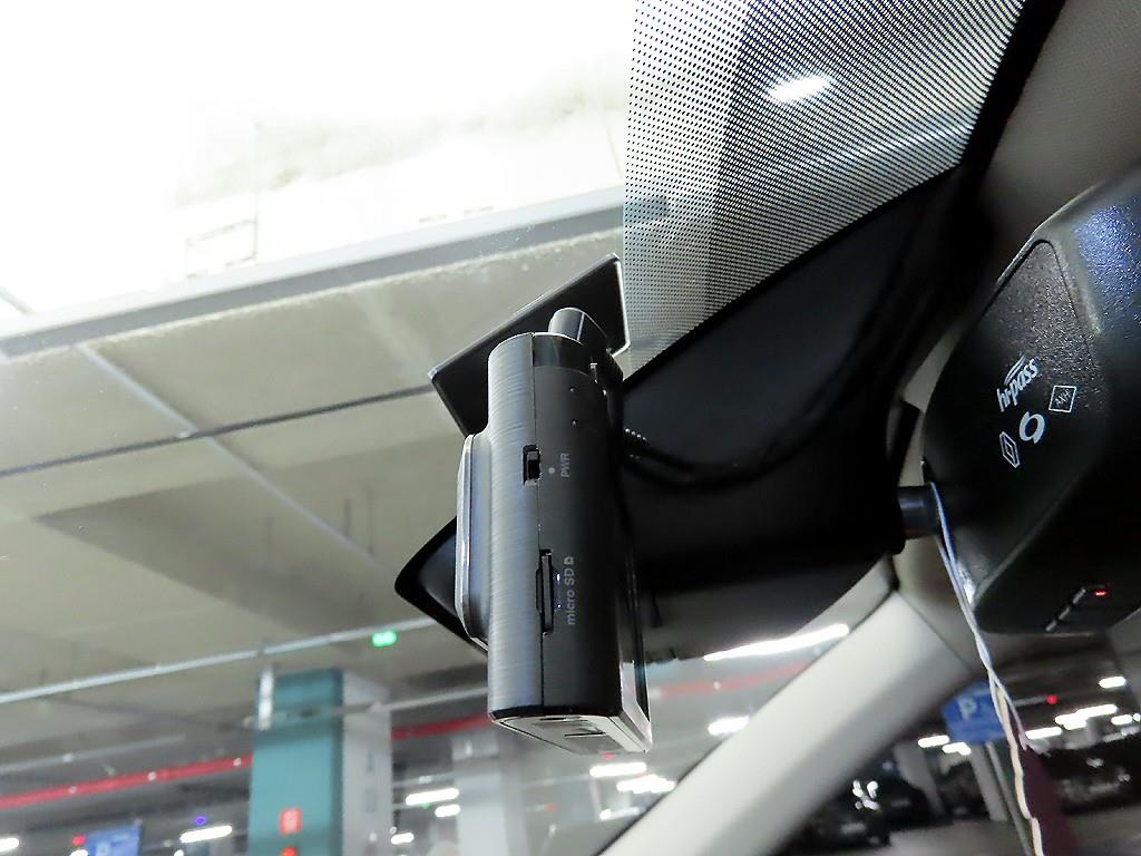 SAMSUNG QM6 2021 Blanco - Importación desde Corea - HF Imports Iquique - Foto 14