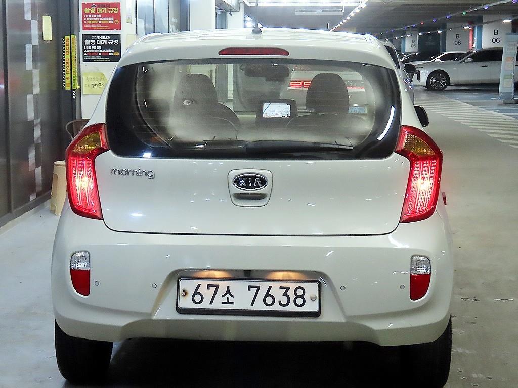 KIA Morning - Vista 5