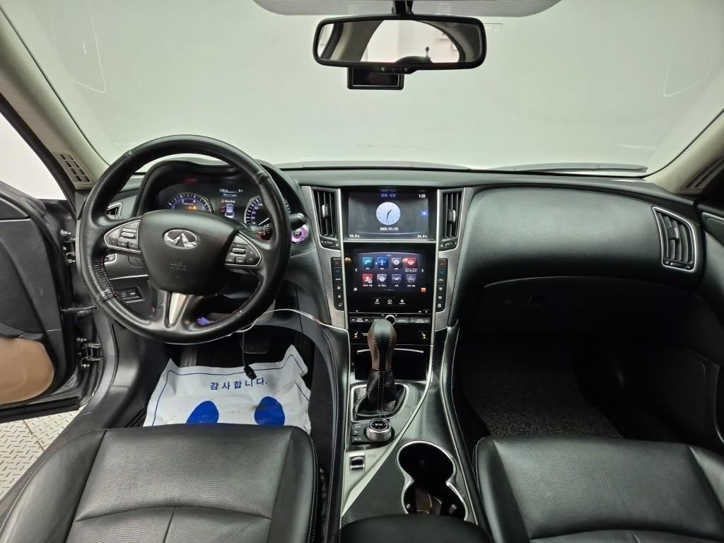 Infiniti Q - Vista 7