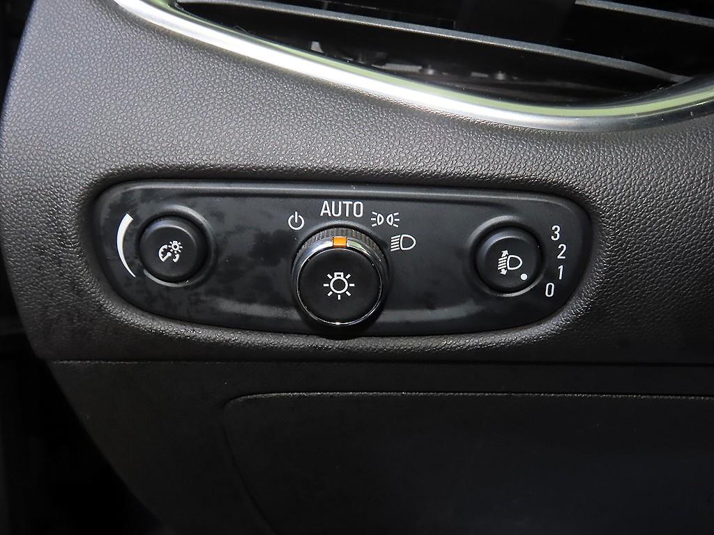 Chevrolet Malibu 2017 Azul - Importación desde Corea - HF Imports Iquique - Foto 14