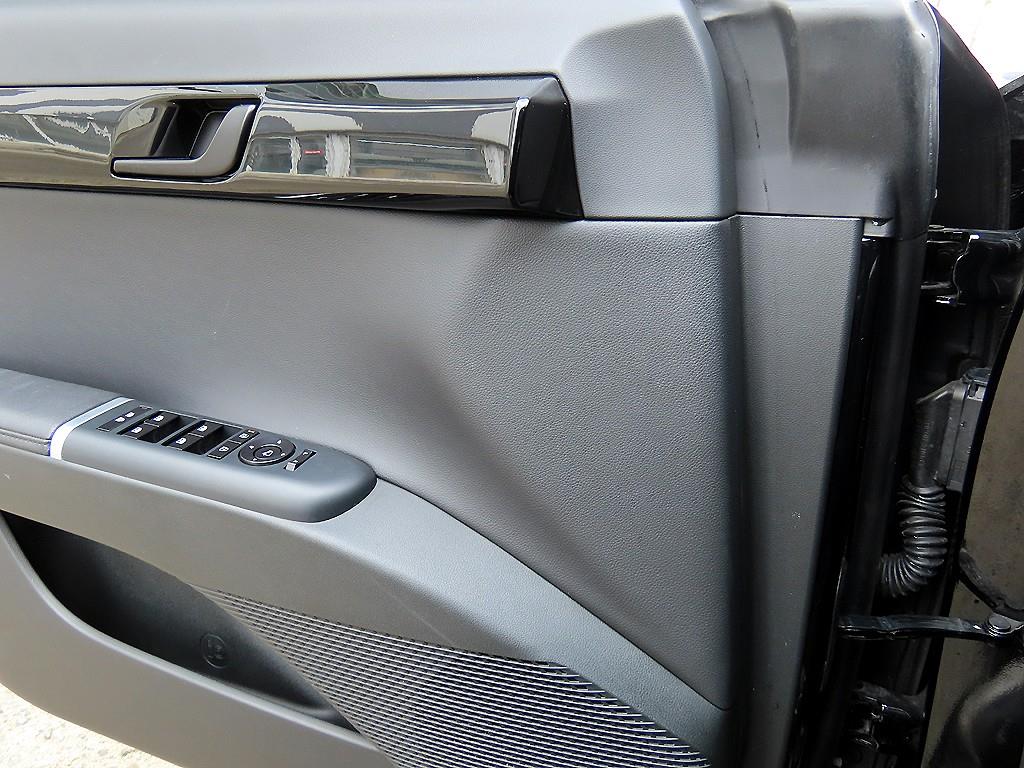 HYUNDAI Grandeur - Vista 11