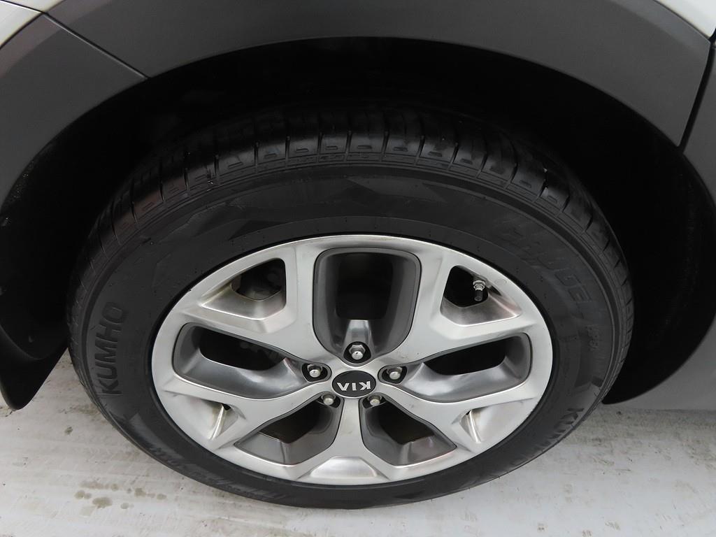 KIA Sorento 2015 Plateado - Importación desde Corea - HF Imports Iquique - Foto 20