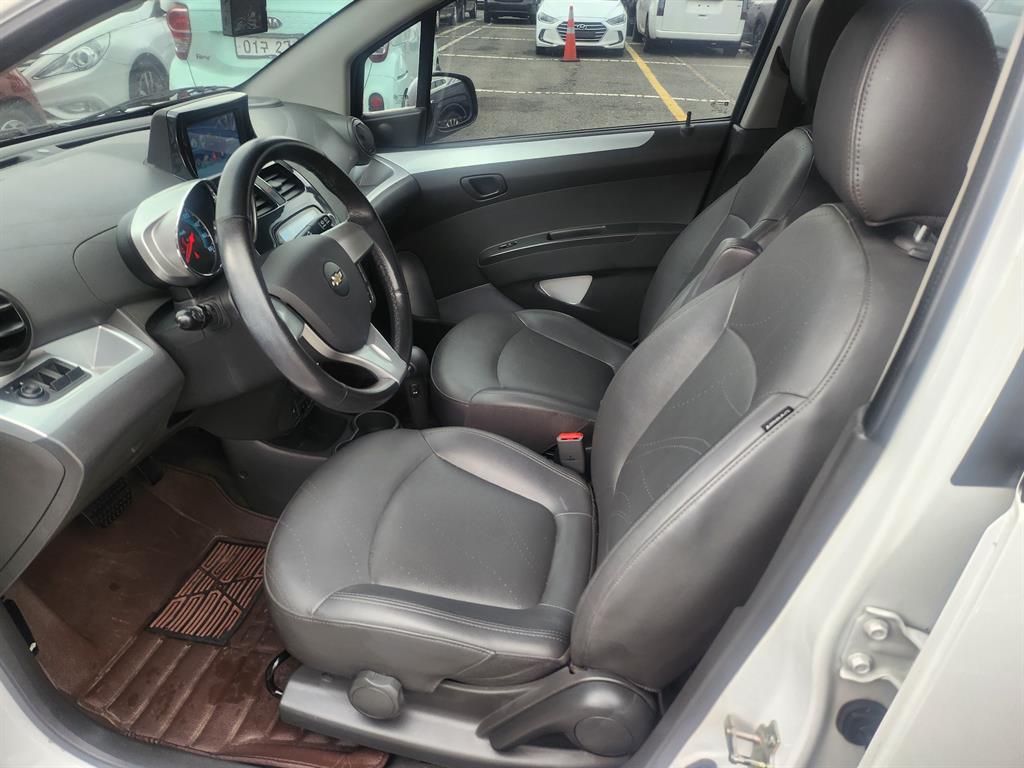 Chevrolet Spark - Vista 6