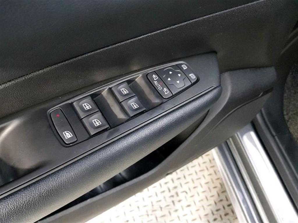 SAMSUNG SM6 - Vista 11