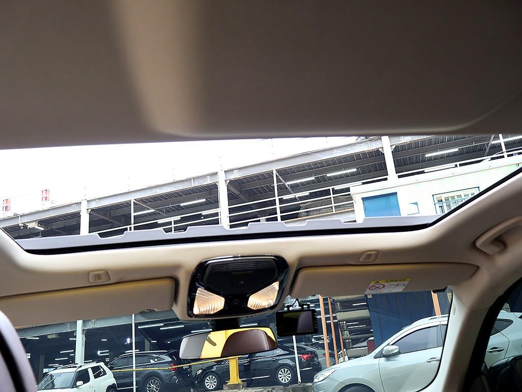 BMW 5 Series 2023 Negro - Importación desde Corea - HF Imports Iquique - Foto 13