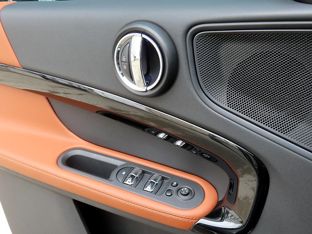 Mini Countryman - Vista 12