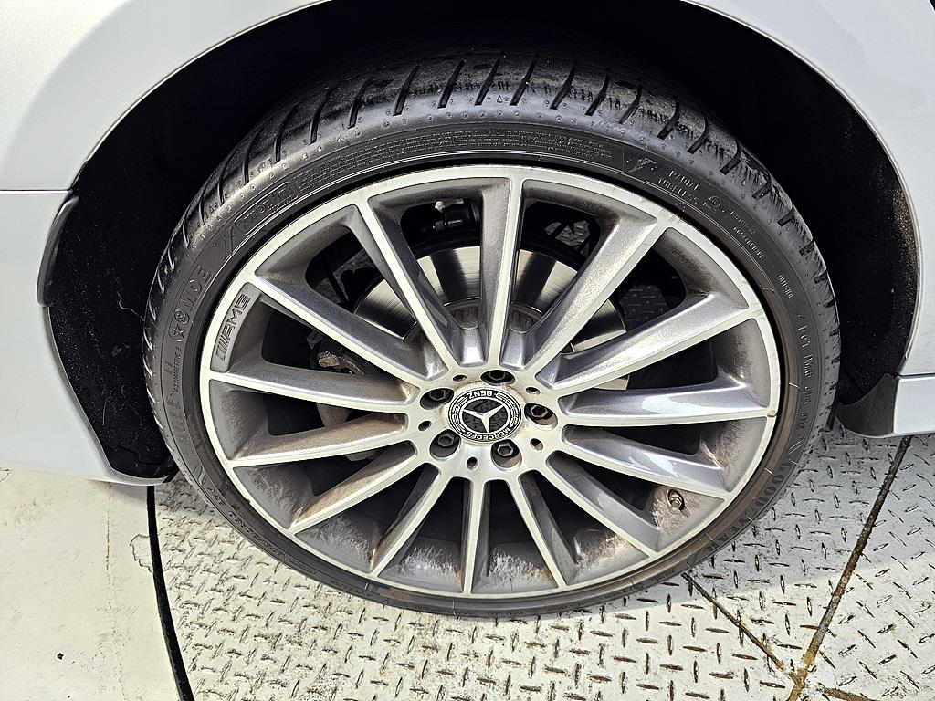 Mercedes Benz E class 2022 Plateado - Importación desde Corea - HF Imports Iquique - Foto 20