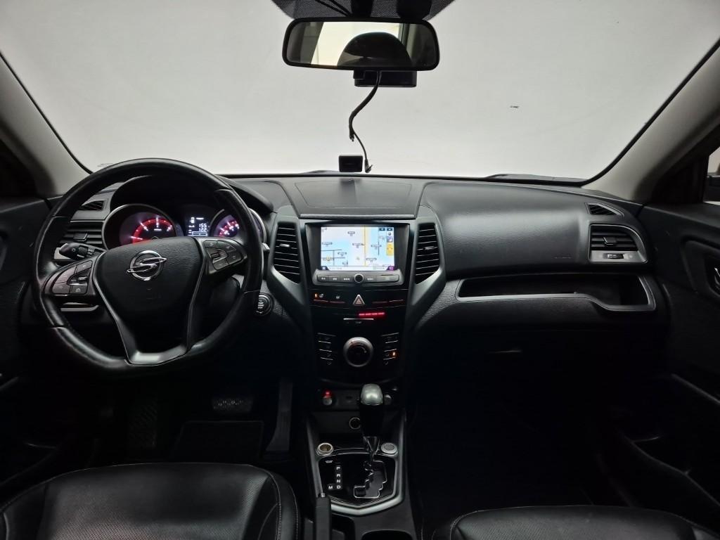 Ssangyong Tivoli - Vista 7