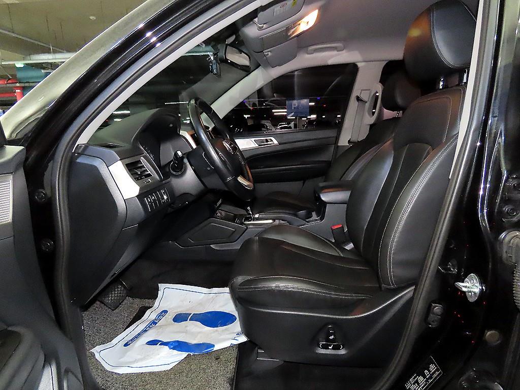 Ssangyong Rexton - Vista 6