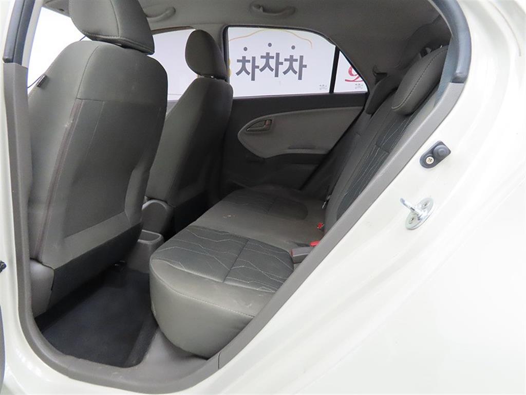 KIA Morning - Vista 6