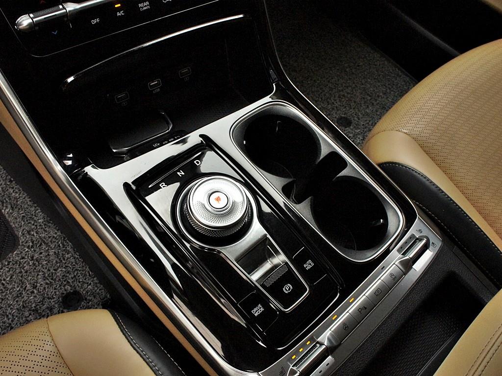 KIA Carnival 2022 Blanco - Importación desde Corea - HF Imports Iquique - Foto 11