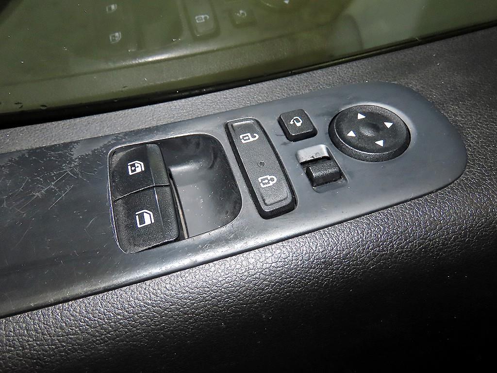 HYUNDAI Staria 2022 - Importación desde Corea - HF Imports Iquique - Foto 13