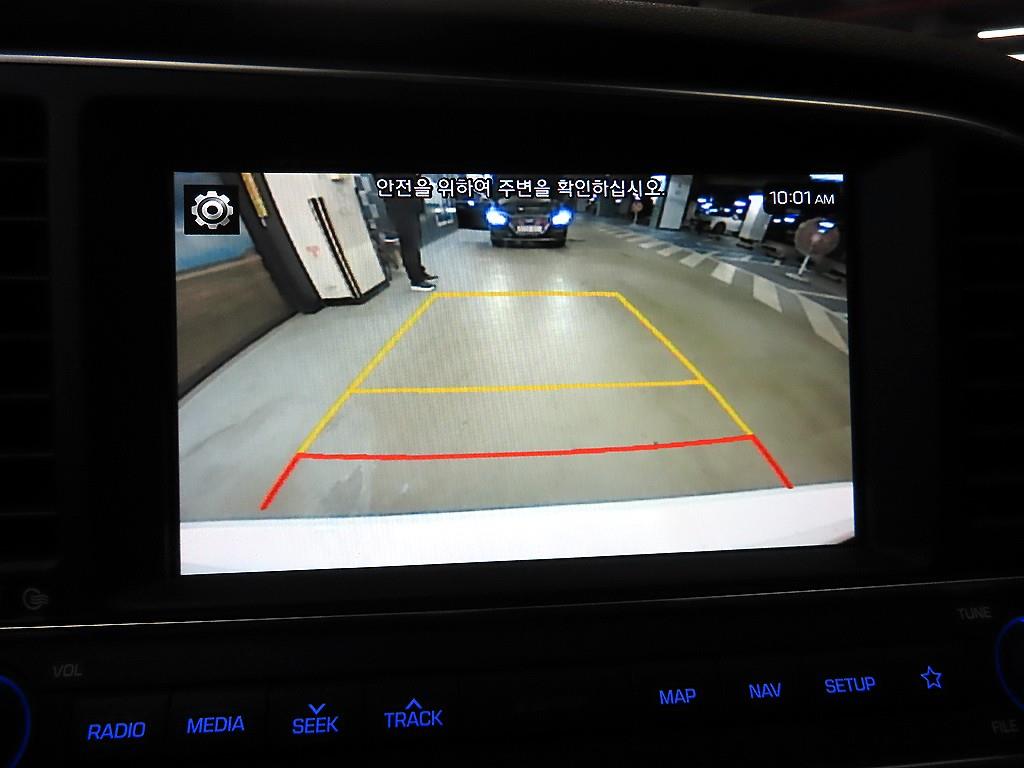 HYUNDAI Avante 2018 - Importación desde Corea - HF Imports Iquique - Foto 16