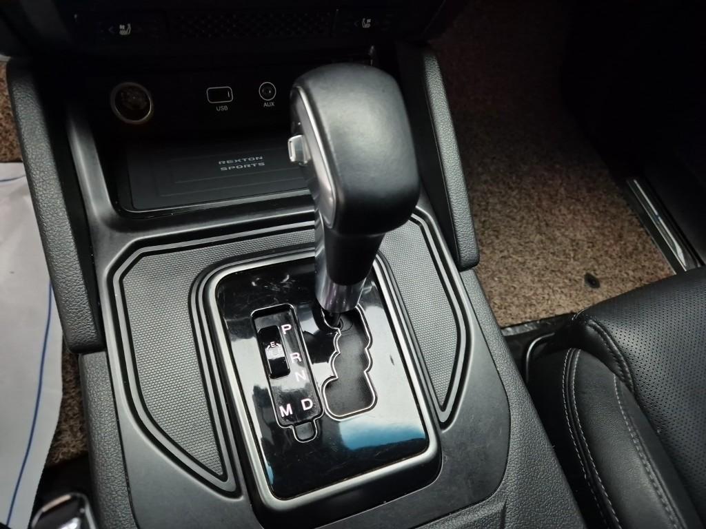 Ssangyong Rexton - Vista 10