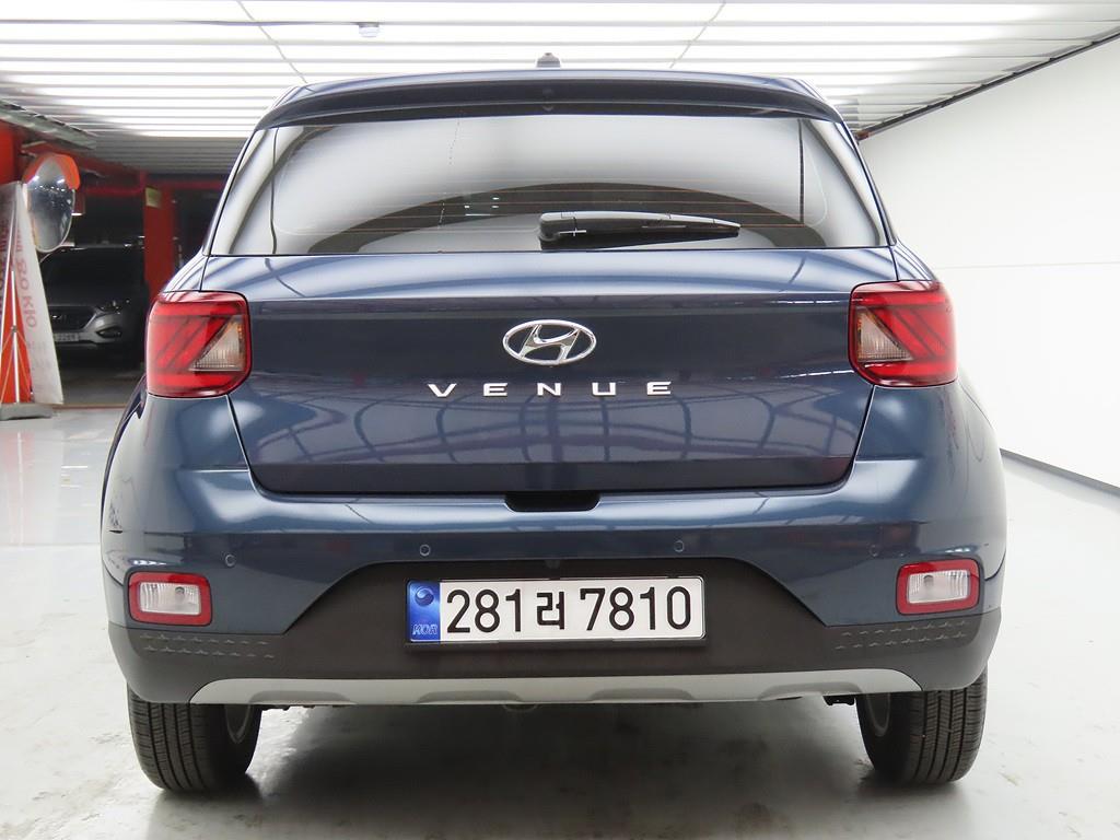 HYUNDAI Venue - Vista 3
