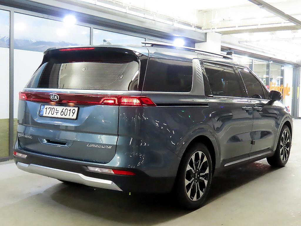 KIA Carnival - Vista 4