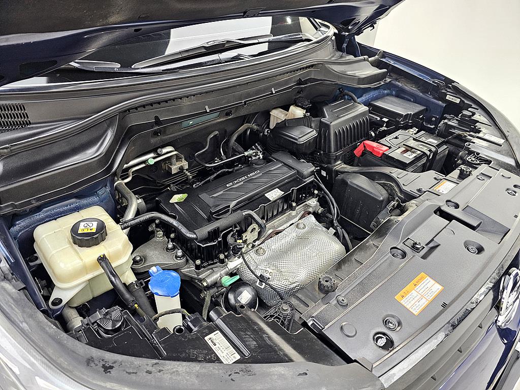 Ssangyong Tivoli - Vista 6