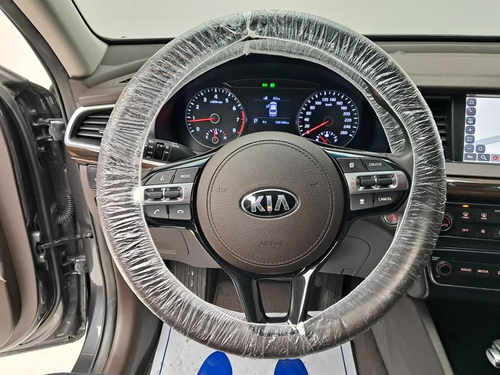 KIA K7 - Vista 12