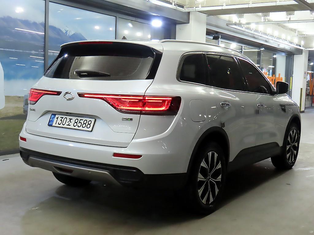 SAMSUNG QM6 - Vista 4