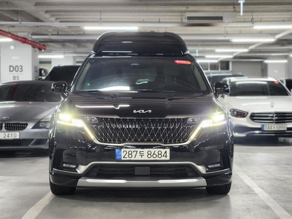 KIA Carnival 2022 Negro - Importación desde Corea - HF Imports Iquique - Foto 1