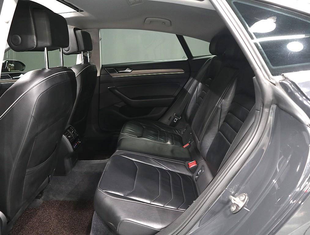 Volkswagen Arteon - Vista 10