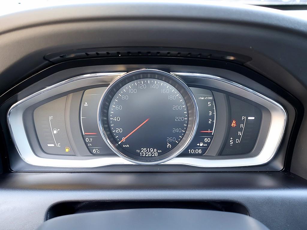 Volvo XC60 - Vista 11