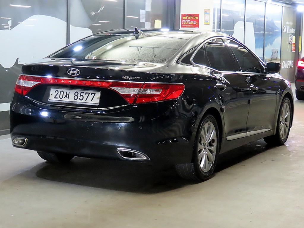 HYUNDAI Grandeur - Vista 4