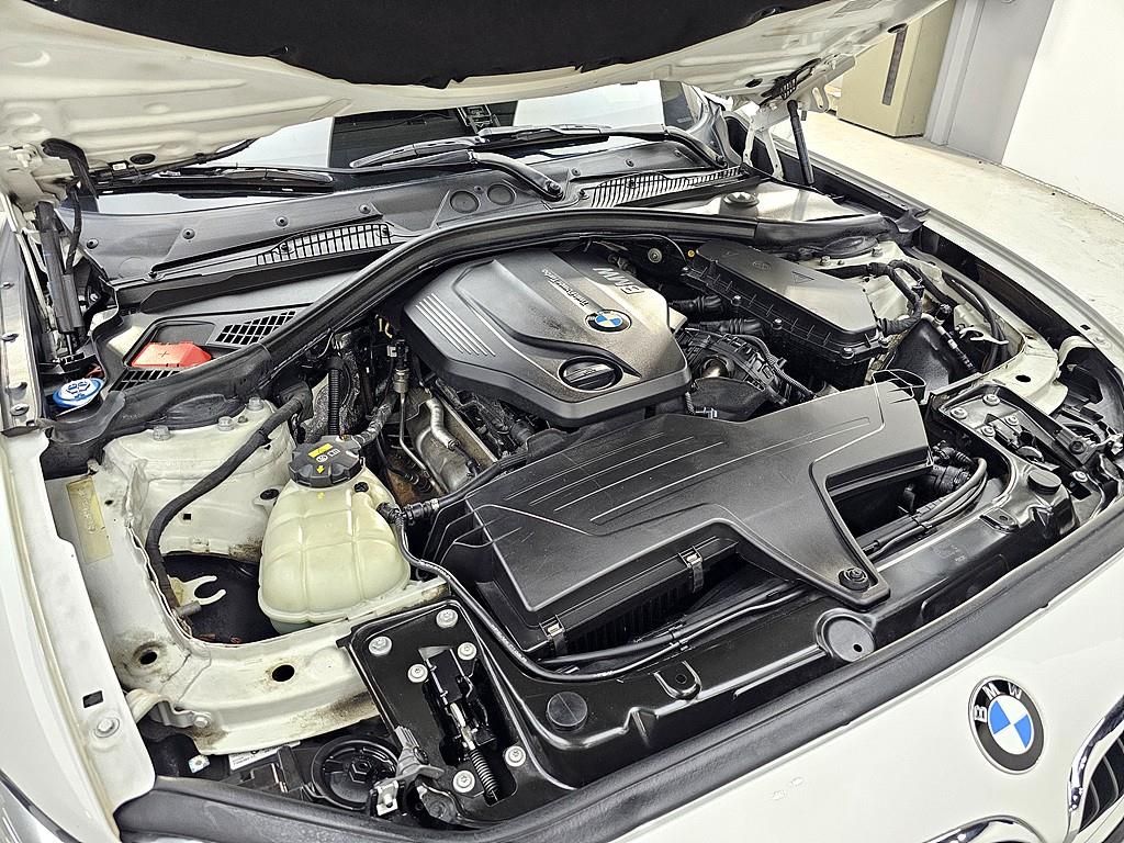 BMW 1 series - Vista 6