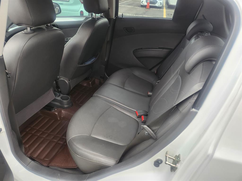 Chevrolet Spark - Vista 4