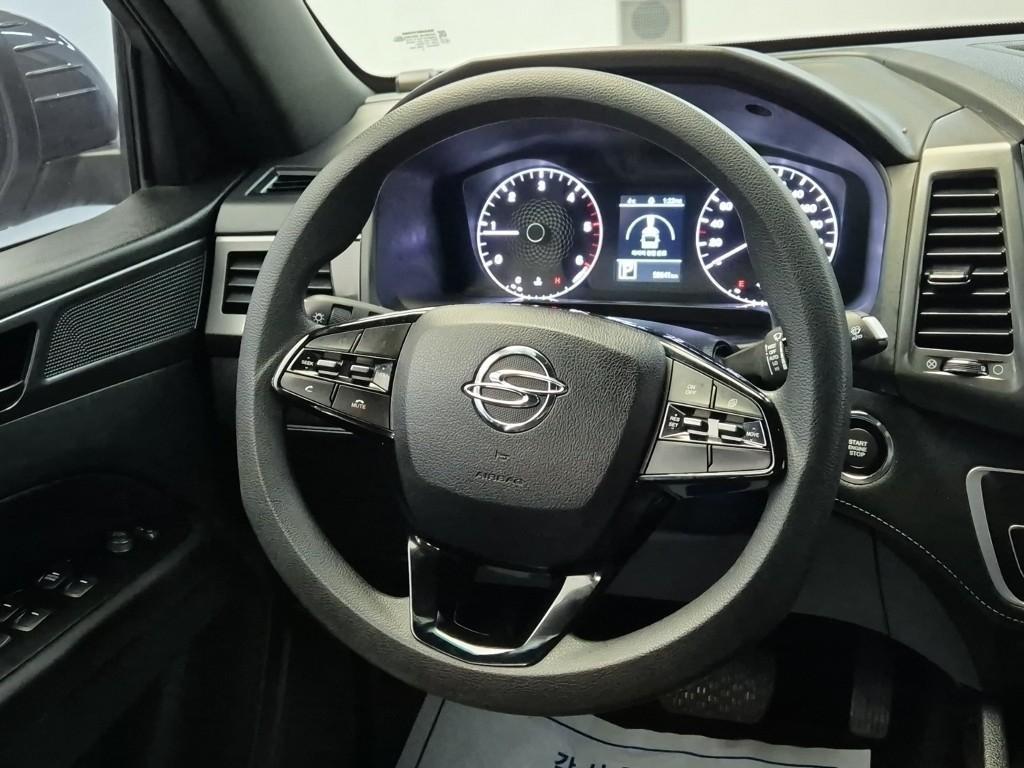 Ssangyong Rexton - Vista 9