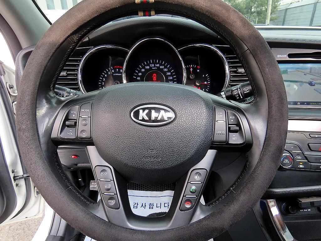 KIA K5 - Vista 8