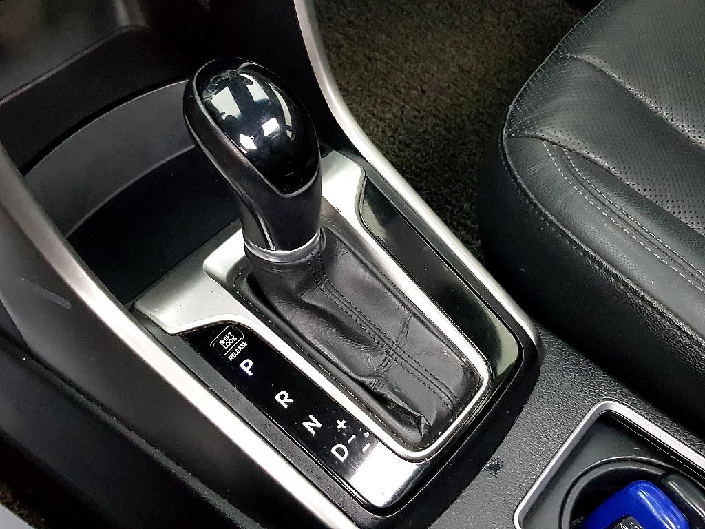 HYUNDAI i30 2012 Gris - Importación desde Corea - HF Imports Iquique - Foto 14