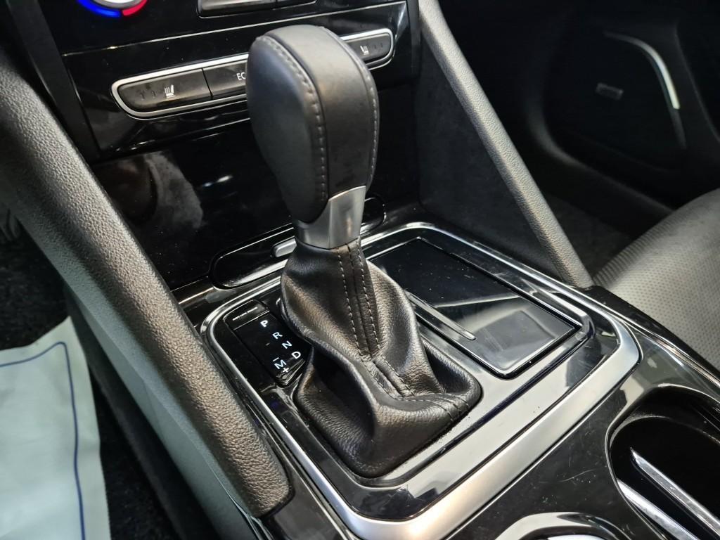 SAMSUNG SM6 - Vista 8