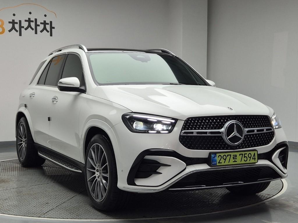 Mercedes Benz GLE Class - Vista 4