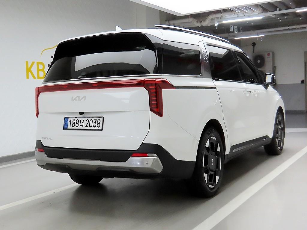 KIA Carnival - Vista 4