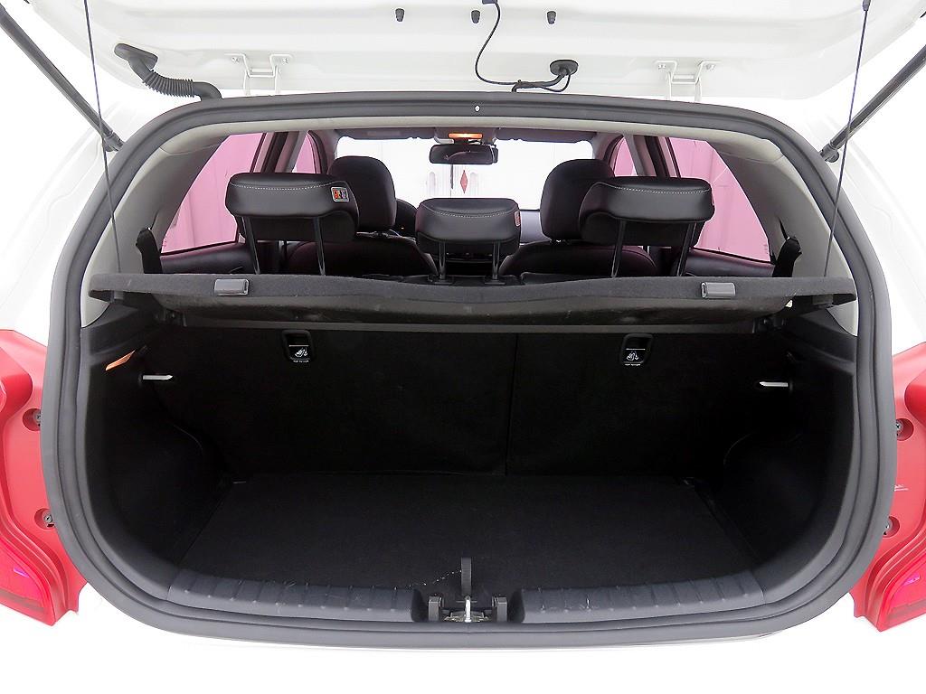 KIA Morning - Vista 5