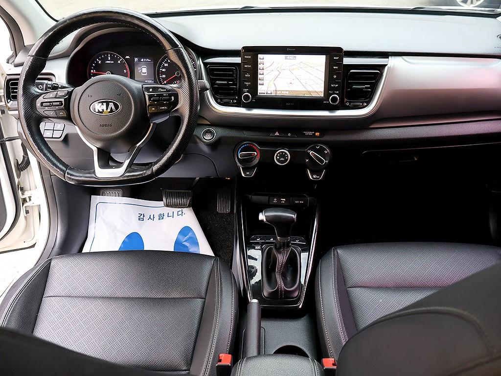 KIA Stonic - Vista 9