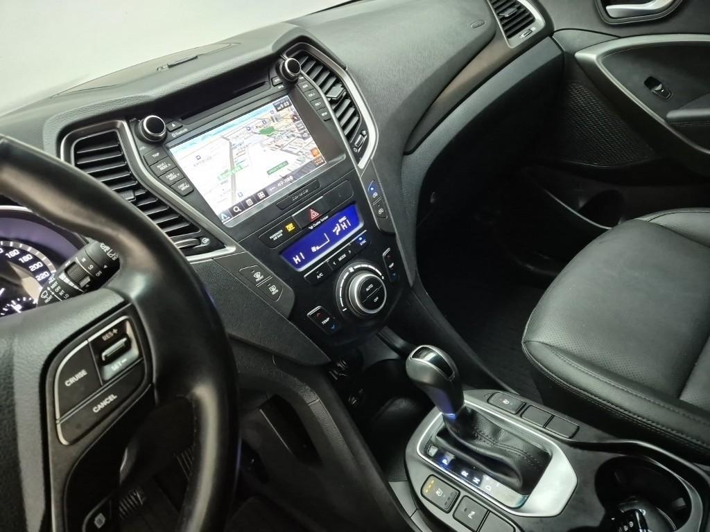 HYUNDAI Santa Fe - Vista 12