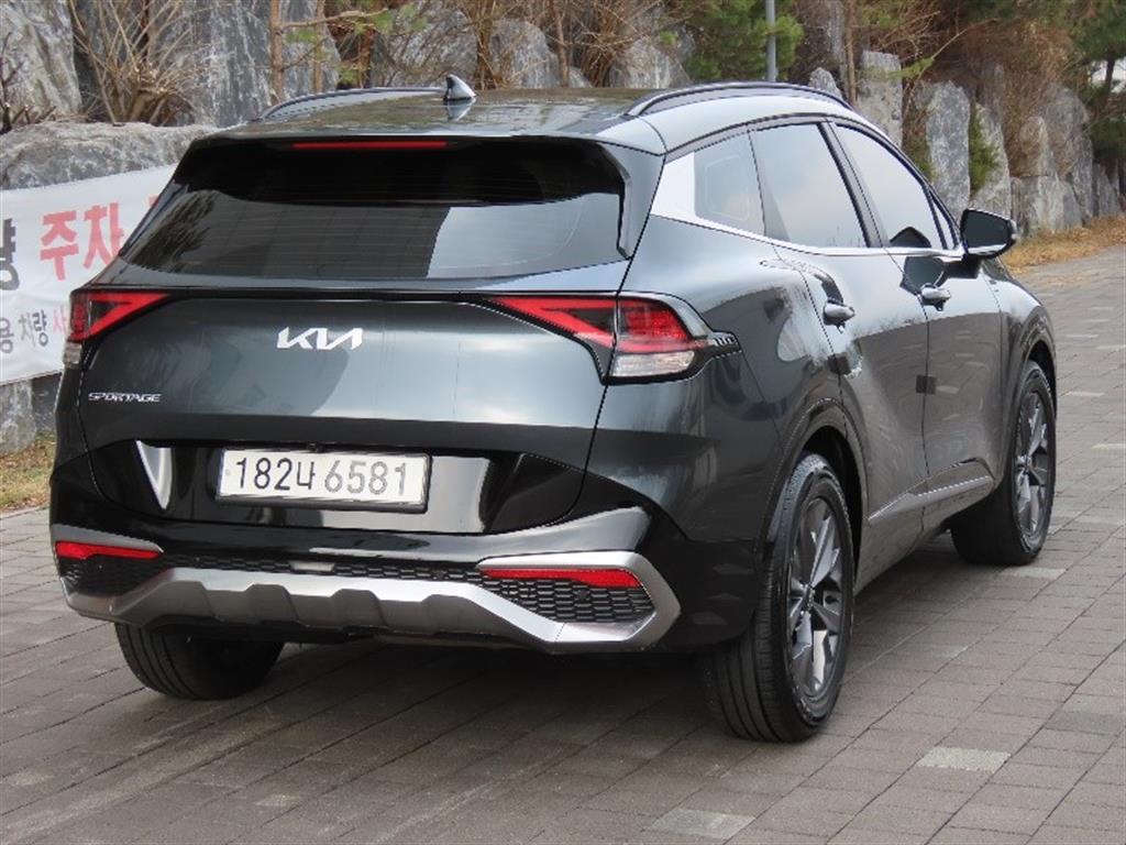 KIA Sportage - Vista 5