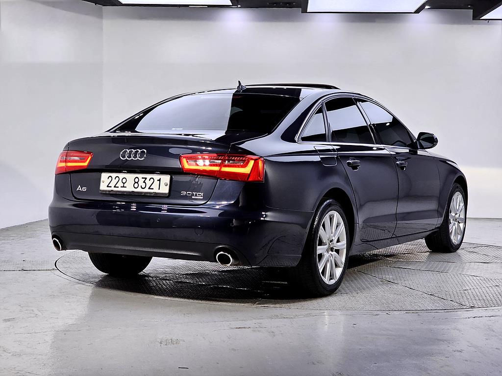 Audi A6 - Vista 4