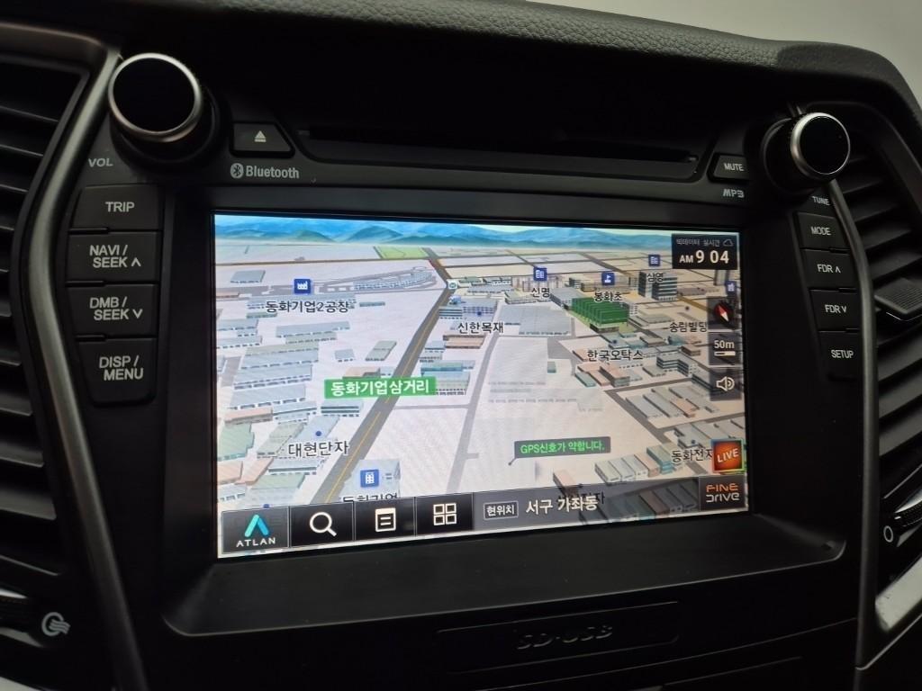 HYUNDAI Santa Fe 2018 Blanco - Importación desde Corea - HF Imports Iquique - Foto 15