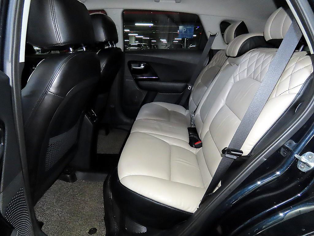 KIA Niro - Vista 7