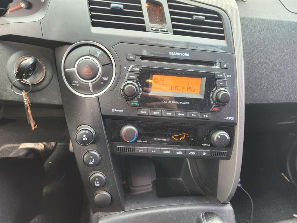 Ssangyong Korando - Vista 7