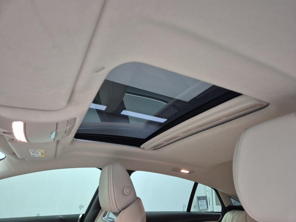 Mercedes Benz AMG GT 2023 Blanco - Importación desde Corea - HF Imports Iquique - Foto 13