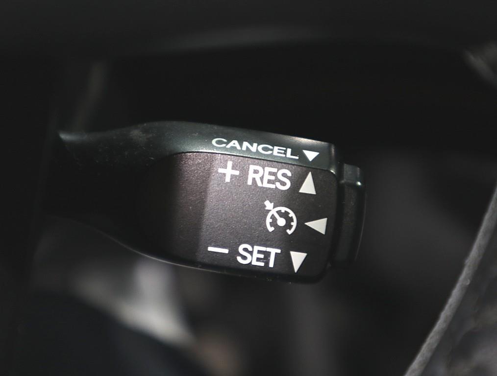 Toyota Prius 2017 Blanco - Importación desde Corea - HF Imports Iquique - Foto 16